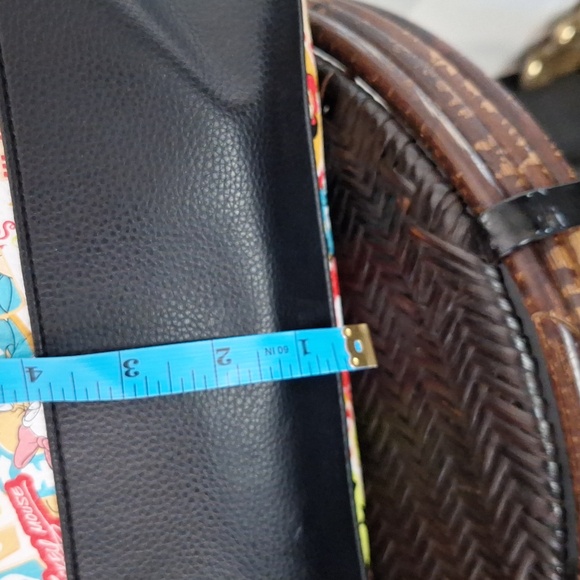 Disney Parks Purse Walt Disney World Multiple Characters - Picture 10 of 14